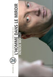 L'homme dans le miroir